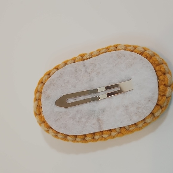 Hand Crafted Hand Knit Crochet  Hair Clip Red Rose embroidered Snap Clip 2.5" - Picture 7 of 17